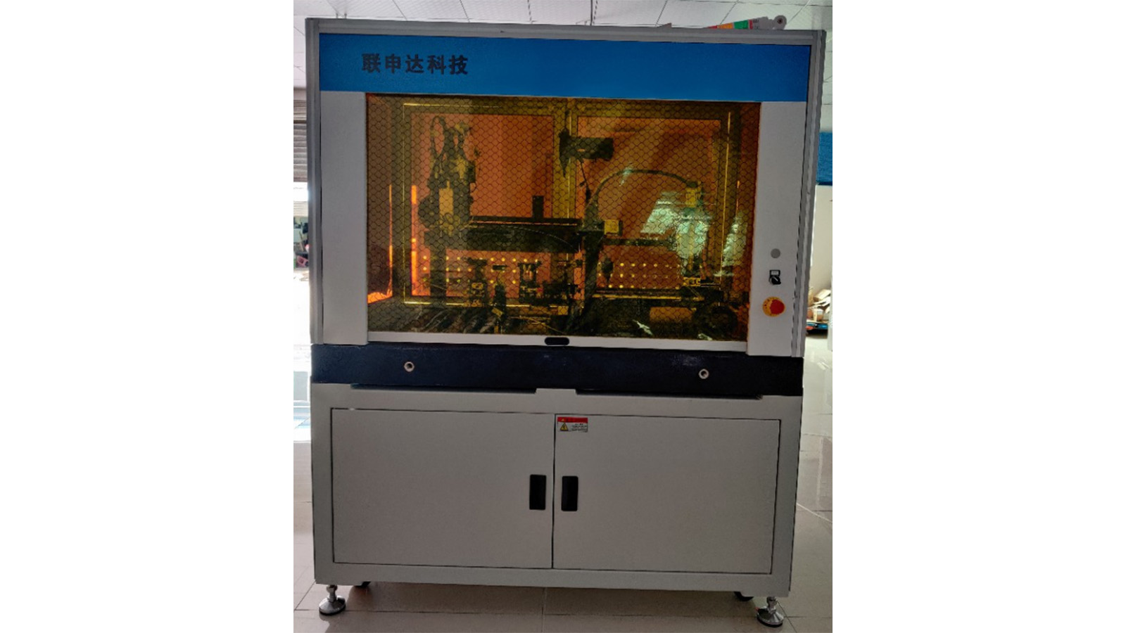 单通道 / 多通道 FSI 自动贴装设备